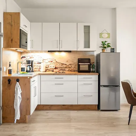 Ankerplatz 2 - Hafenblick, Parkplatz, Modern Apartamento Bad Zwischenahn